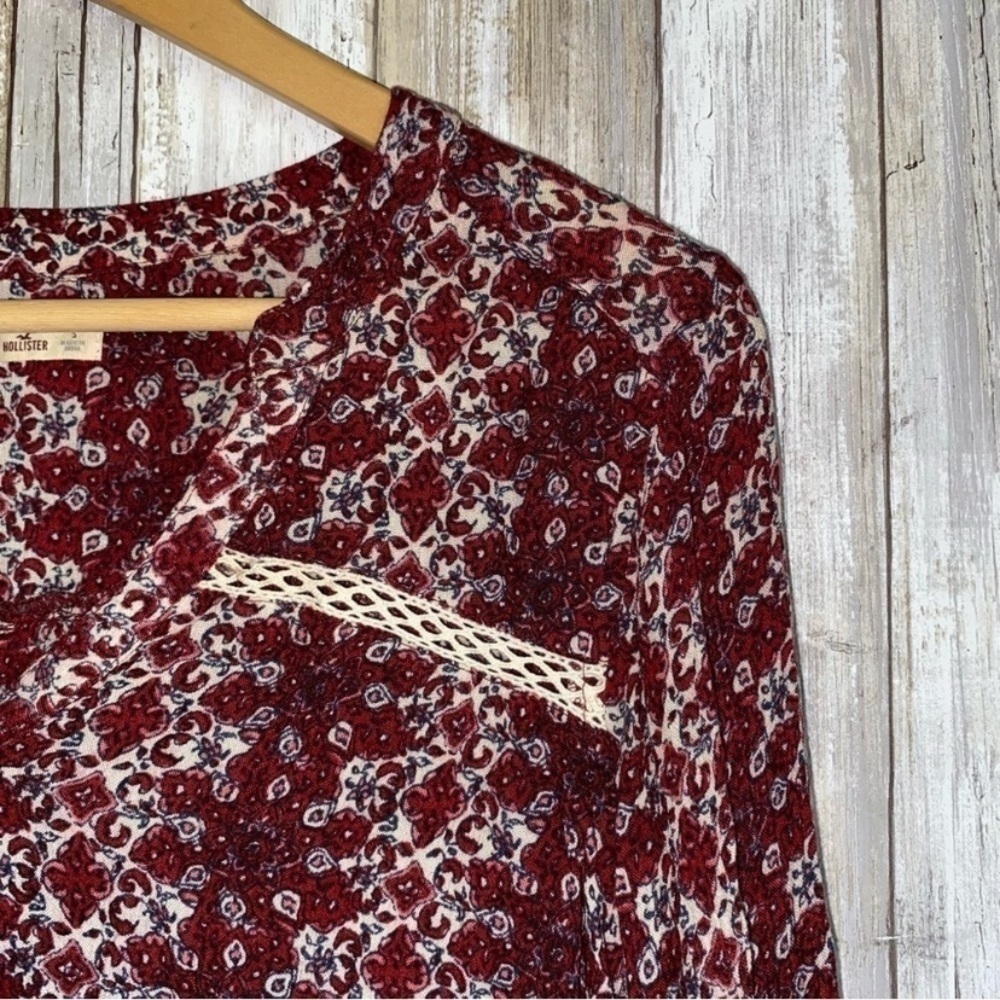Hollister Red Floral High Low Blouse - Picture 2 of 5